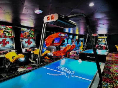 Norwegian Epic - Entertainment