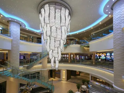 Norwegian Escape - Entertainment