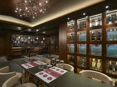 Norwegian Escape - Entertainment