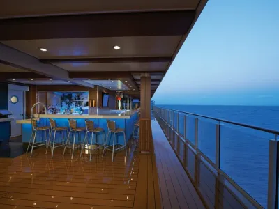 Norwegian Escape - Entertainment