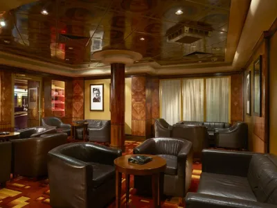 Norwegian Gem - Entertainment