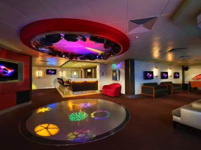 Norwegian Gem - Kids & Teens