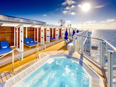 Norwegian Joy - Entertainment