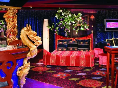 Norwegian Pearl - Entertainment