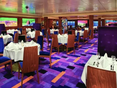 Norwegian Pearl - Dining