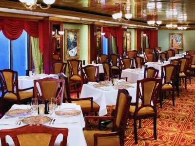 Norwegian Pearl - Dining