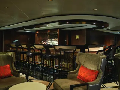 Norwegian Pearl - Entertainment