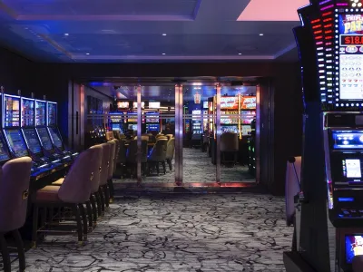 Norwegian Prima - Entertainment