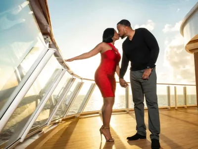 Norwegian Bliss - Entertainment