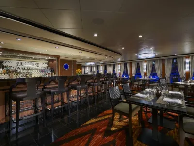 Norwegian Star - Entertainment