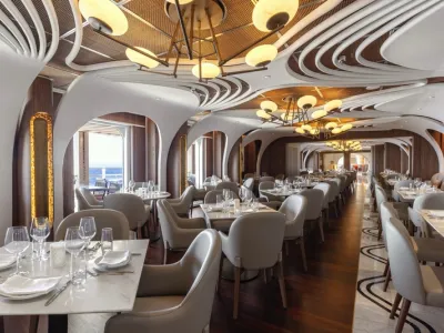 Norwegian Viva - Dining