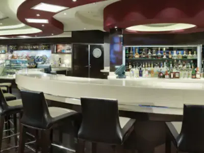 Norwegian Pearl - Dining