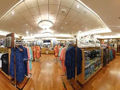 Pride of America - Entertainment