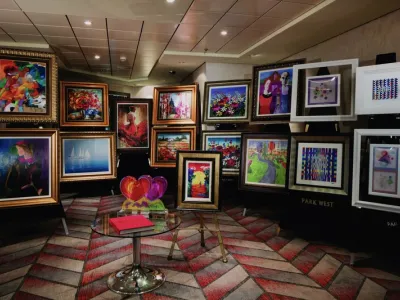 Pride of America - Entertainment