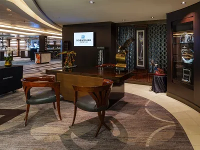 Norwegian Epic - Entertainment