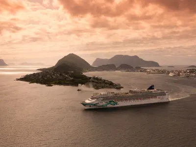 Norwegian Jade - Enrichment