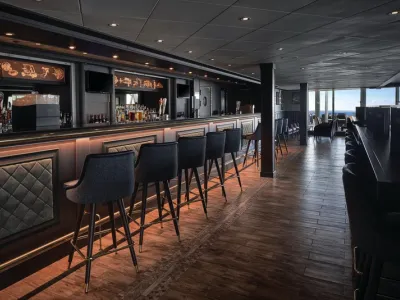 Norwegian Sky - Dining