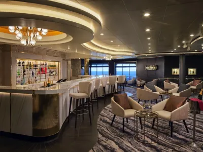 Norwegian Spirit - Entertainment