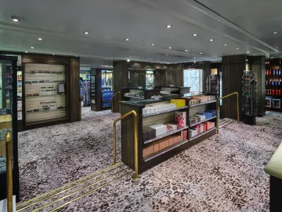 Norwegian Spirit - Entertainment