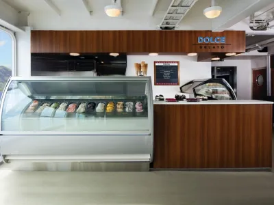 Pride of America - Dining