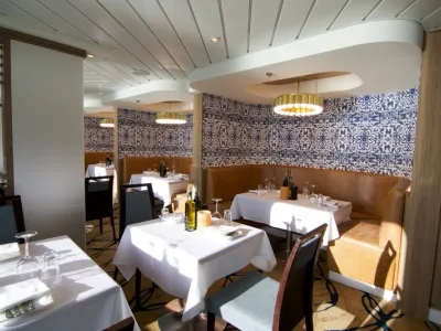 Pride of America - Dining