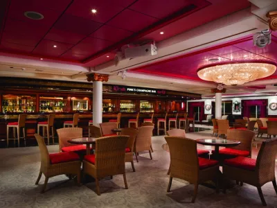 Pride of America - Entertainment