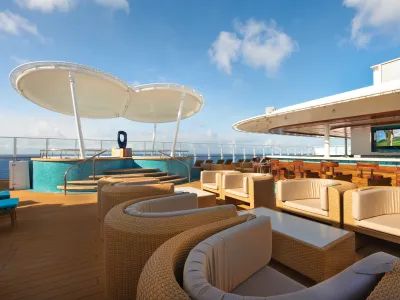 NCL_Getaway_-_Vibe_Beach_Club