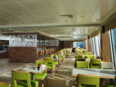 NCL_Norwegian_Dawn_Garden_Cafe__