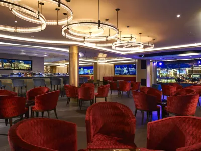 NCL_Norwegian_Escape_Skyline_Bar