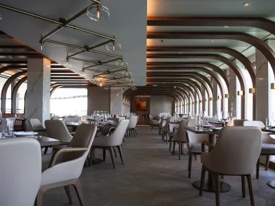 NCL__Norwegian_Spirit__Onda_by_Scarpetta_1