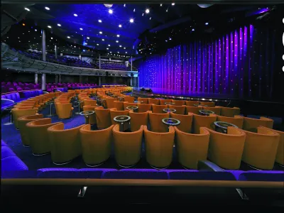 NCL__Norwegian_Sun__Stardust_Lounge