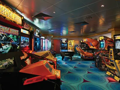 Norwegian Jade - Entertainment