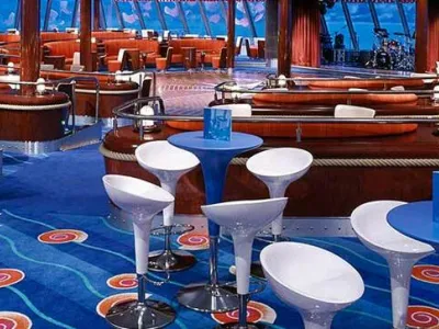 Norwegian Jewel - Entertainment