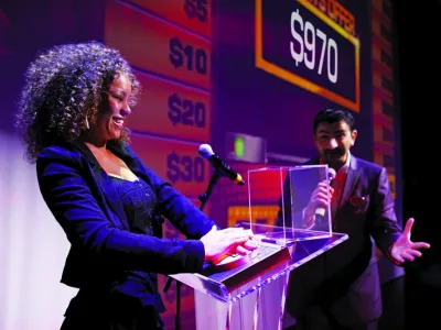 Carnival Splendor - Entertainment