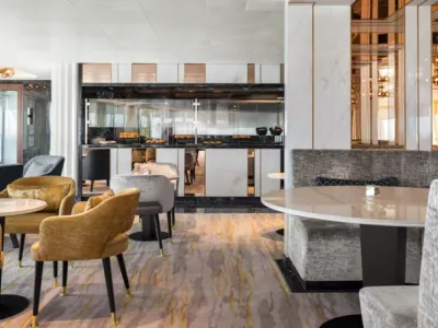 Oceania Vista - Dining