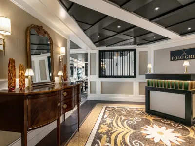 Oceania Vista - Dining