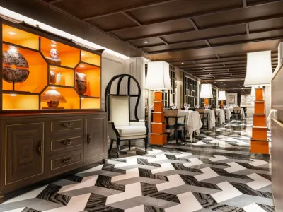 Oceania Vista - Dining