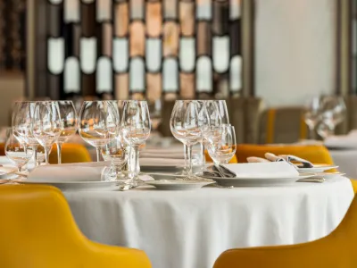 Oceania Vista - Dining