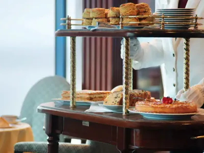 Oceania Vista - Dining