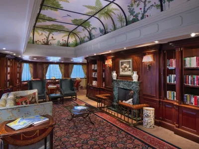 Oceania Marina - Entertainment