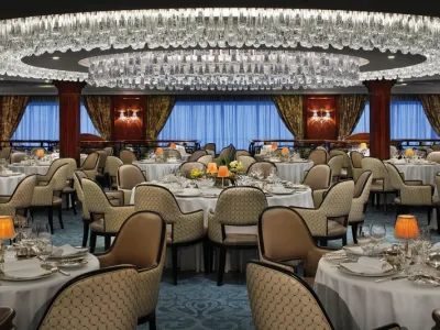 Oceania Insignia - Dining