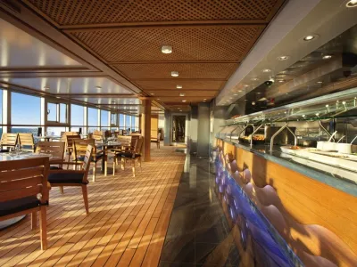 Oceania Insignia - Dining