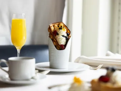 Oceania Allura - Dining