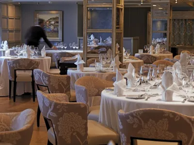 Oceania Riviera - Dining