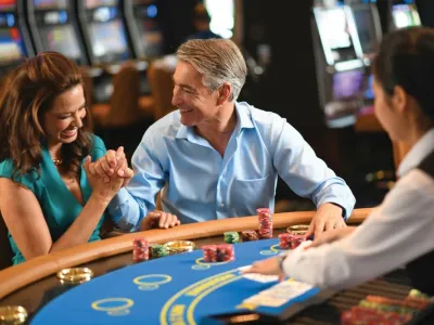 Oceania Insignia - Entertainment