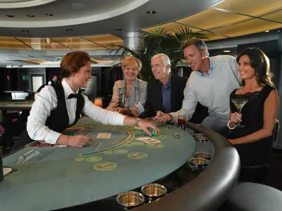 Oceania Insignia - Entertainment