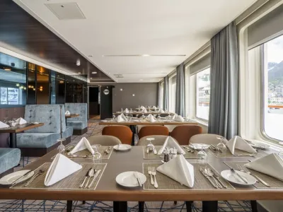 Ultramarine - Dining