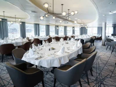 Ultramarine - Dining