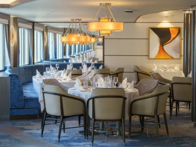 Ocean Explorer - Dining