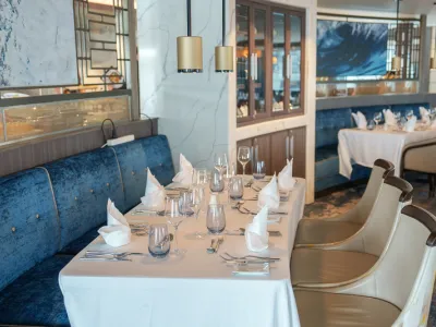 Ocean Explorer - Dining